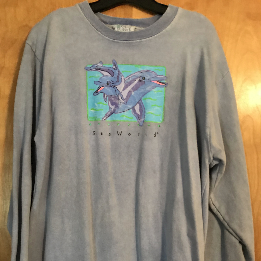 Sweatshirt